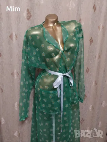 S/M Ефирен дълъг халат в зелено на бели маргарити, снимка 3 - Нощници - 49488629