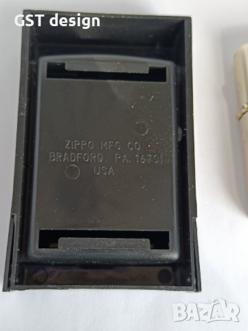 Стара запалка Zippo Audi Ауди 1996 Рядка, снимка 2 - Антикварни и старинни предмети - 36160530