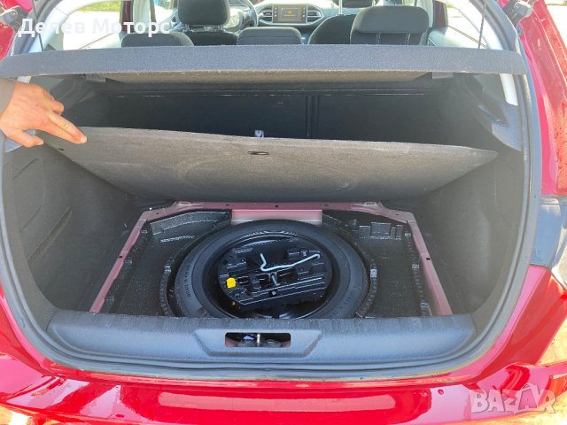 Peugeot 308 (T9), 1.2 THP 130, automatic, 131 ph., engine HNS, 60 000 km., 2018, euro 6D, Пежо 308 (, снимка 11 - Автомобили и джипове - 40380226