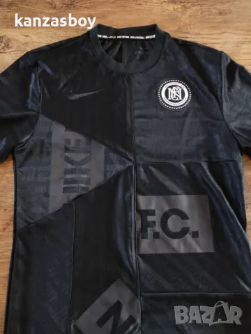 Nike FC Sem Risco Nao Ha Vitoria - мъжка футболна тениска ХС КАТО НОВА, снимка 7 - Тениски - 50177653