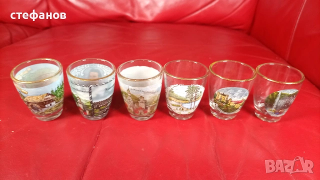 Шотчета с различни картинки на замъци, златен кант, 6 бр