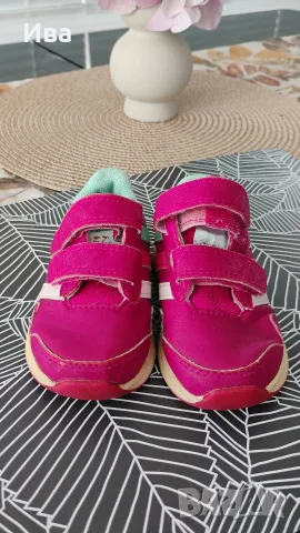 бебешки маратонки adidas 20-ти номер, снимка 2 - Детски маратонки - 55875414
