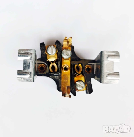 Контакт Шуко 16A / 250V AC с широка планка – за бойлерно табло | НОВ