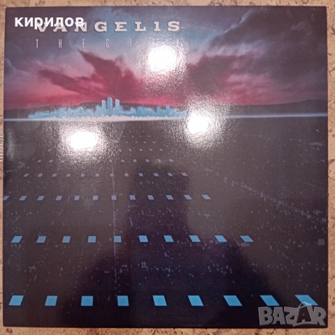 Колекция интересни винтидж грамофонни плочи