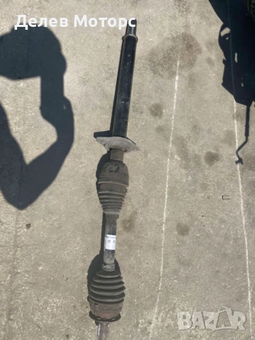 Полуоска дясна 2463308900 от Mercedes CLA 180 Sport двигател 270910, 1.6i 122 кс., 6 ск., 165 000 km, снимка 2 - Части - 50805575