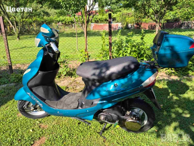 Скутер , снимка 3 - Мотоциклети и мототехника - 53666173