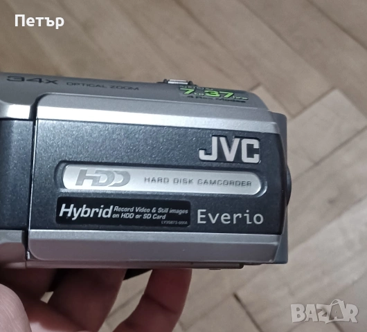 Видеокамера JVC Everio LY35488-001A , снимка 4 - Камери - 53299646
