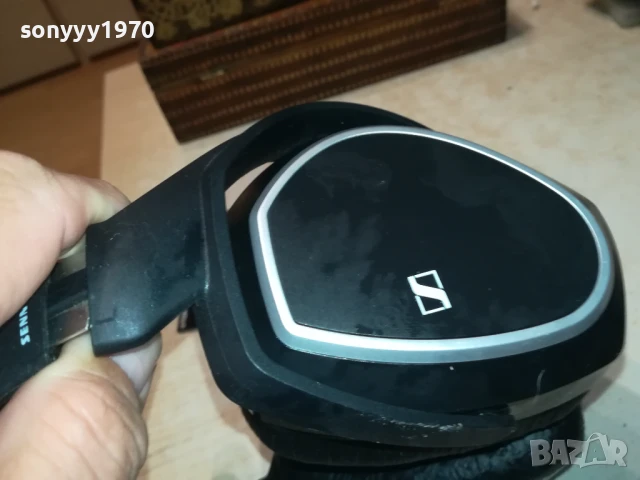 SENNHEISER HEADPHONES-ВНОС SWEDEN 08061627М, снимка 3 - Слушалки и портативни колонки - 50592926