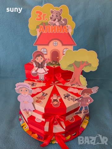 Картонена торта Червената шапчица