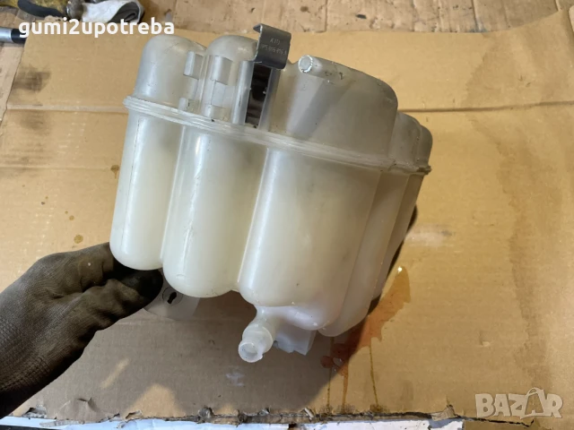 Разшерителен Съд Охладителна Течност 7P0121407 Porsche Cayenne 3.0D 92A/EG22/2012, снимка 4 - Части - 50706656