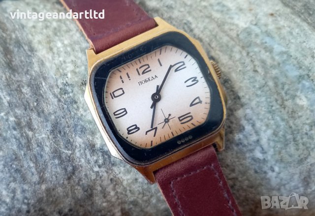 Колекционерски часовник Победа, рядък модел, позлатен, снимка 3 - Антикварни и старинни предмети - 41601168