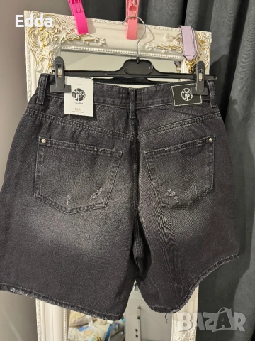 Черни къси панталони , снимка 2 - Къси панталони и бермуди - 53459311