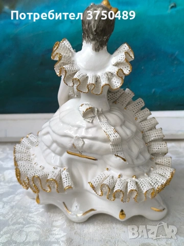 Фигурка на дама с разкошна рокля , снимка 10 - Колекции - 53669575