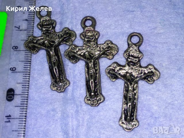 ЛОТ Три НЕОГОТИЧЕСКИ СРЕБРИСТИ ЛАКИРАНИ КРЪСТЧЕТА РАЗПЯТИЯ 37691, снимка 7 - Колиета, медальони, синджири - 40684978
