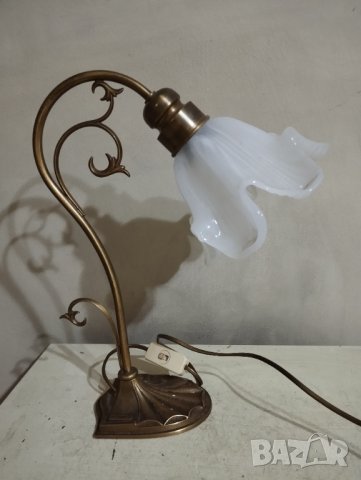 настолна лампа арт нуво