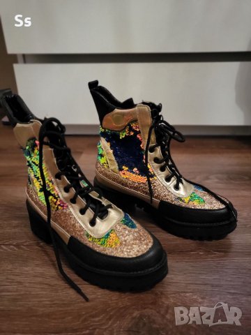 Боти с лъскав ефект, хамелеон , снимка 2 - Дамски боти - 39479592