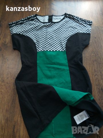 Adidas Originals Women's Retro Racing Dress - страхотна рокля, снимка 9 - Рокли - 33834858