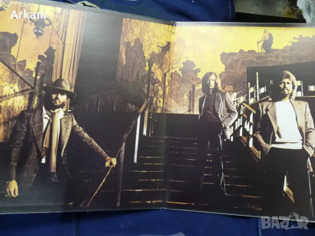 Bee Gees - Living Eyes 1981 LP, снимка 3 - Грамофонни плочи - 47513842