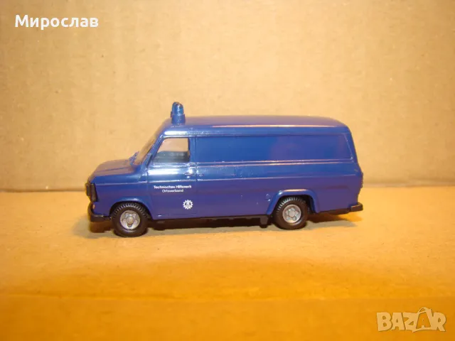 PRALINE H0 1/87 FORD TRANSIT МОДЕЛ КОЛИЧКА ИГРАЧКА, снимка 1 - Колекции - 48778783