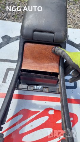 Подлакътник за Mercedes E-Class, W210, Sedan, E290, E 290, TD, снимка 4 - Части - 40459424