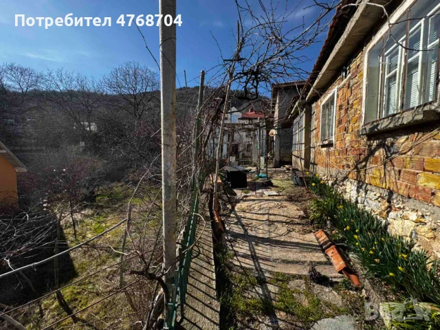 Къща в с. Руен, обл. Пловдив, Площ: 65 кв.м РЗП къща и постройка 17 кв.м. в парцел от 821кв.м., снимка 15 - Къщи - 53873047