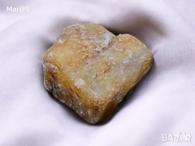 СЪРЦЕТО НА РОДОПИТЕ – меден кварц - сърце