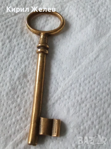 Стар бронзов ключ 30858