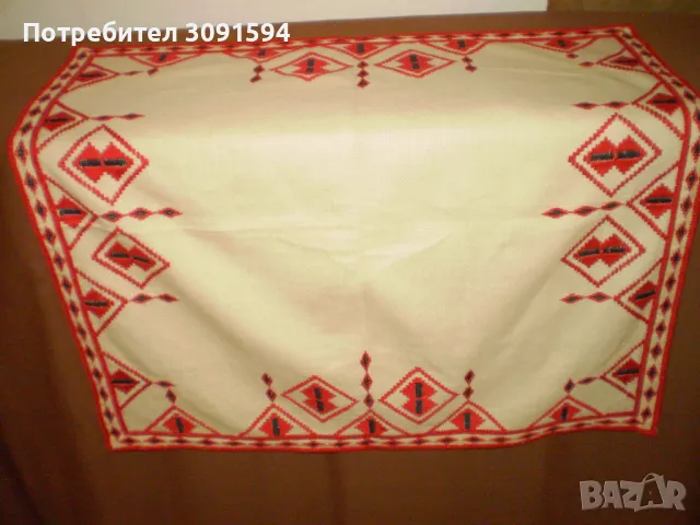 Винтидж ръчно бродирано памучно каре покривка червена бродерия