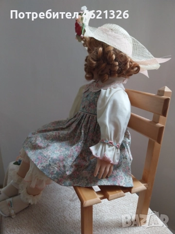 Порцеланова кукла Каролайн от Памела Филипс колекция „Сладкиши на лятото в Джорджтаун“ сертификат, снимка 7 - Декорация за дома - 52079363