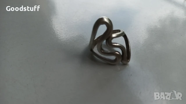 Прьстен,2 сьрца,сребьрен маркировки , снимка 2 - Пръстени - 50495211