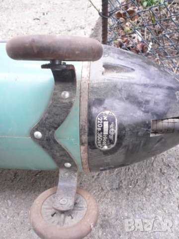 РЕТРО ПРАХОСМУКА4КА  РАКЕТА ОТ ПЕДЕСТЕ ГОДИНИ, снимка 15 - Други стоки за дома - 34645593