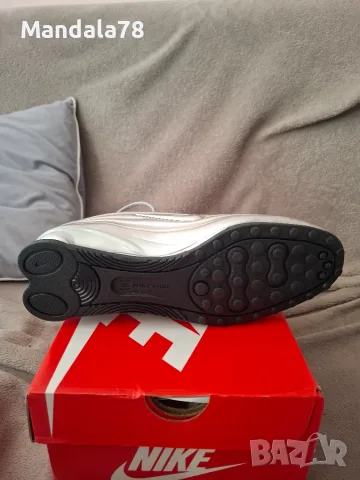 Продавам нови оригинални дамски маратонки Nike., снимка 4 - Маратонки - 55960828