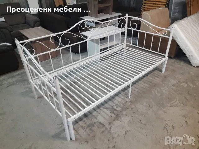 Метално разтегателно легло Sina на Home affaire внос от Германия , снимка 8 - Дивани и мека мебел - 47613685