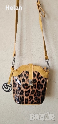 Дамски чанти, снимка 8 - Чанти - 53873062