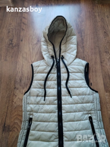  MarcCain - страхотен дамски елек Л КАТО НОВ, снимка 4 - Елеци - 53786033