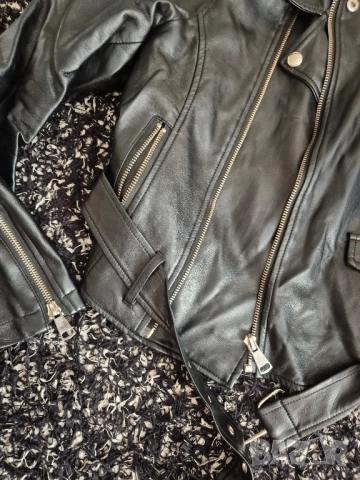 Яке еко кожа, снимка 4 - Якета - 52060470