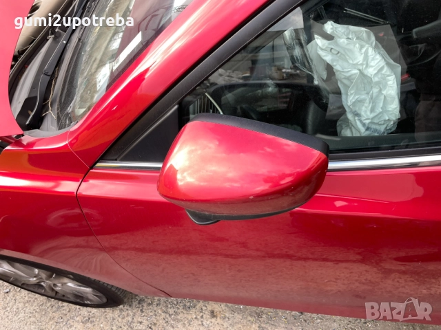 Продавам На Части Mazda3 2014 2.0petrol 121kW 162hp, снимка 5 - Автомобили и джипове - 52678247