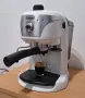 Кафемашина Делонги Delonghi ec221 w, снимка 1