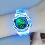 Водоустойчив Детски Спортен Часовник Coobos, LED Седмичен дисплей, Функция Аларма, Подсветка