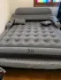 Надуваемо легло Queen Size с облегалка и възглавници – Луксозен комфорт за дом, къмпинг и гости., снимка 2