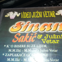 SINAN SAKIC-VHS VIDEO ORIGINAL BEOGRAD TAPE 1703240745, снимка 18 - Други музикални жанрове - 44802550