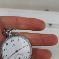 Джобен часовник ''Омега'' порцеланов циферблат 48 мм, снимка 2 - Колекции - 39376467