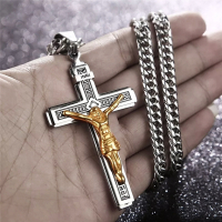 Кръст Колие Иисус Христос Разпятие - Silver / Gold, снимка 2 - Колиета, медальони, синджири - 36347326