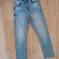 Дамски дънки ZARA,XS, снимка 1 - Дънки - 41097587