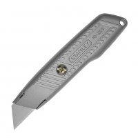 Нож Stanley макетен метален с трапецовидно фиксирано острие 136х19 мм, снимка 1 - Други инструменти - 33999849