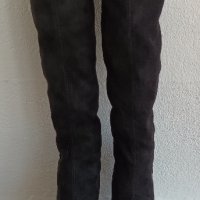 Дамски черни дълги ластични ботуши с висок ток и дебела подметка и лачена основа, снимка 4 - Дамски ботуши - 41845335