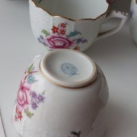 Порцеланов сервиз за кафе фирма Херенд''Herend Queen Victoria Porcelain Coffee'', снимка 6 - Сервизи - 41386690