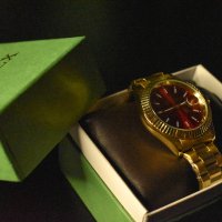 Rolex Oyster Perpetual Date Quartz - Златно с Червено, снимка 2 - Мъжки - 42369027