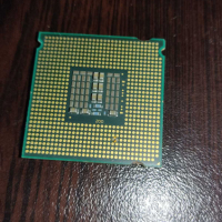 4-ядрен процесор Xeon E5440 за сокет 775, снимка 2 - Процесори - 44766968
