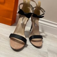Дамски сандали с папионки 38,39, снимка 1 - Сандали - 25968880